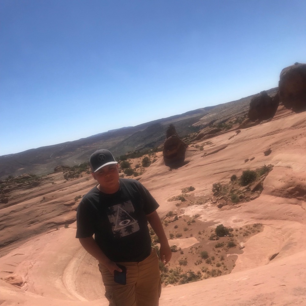 Meet your Posher, Javier